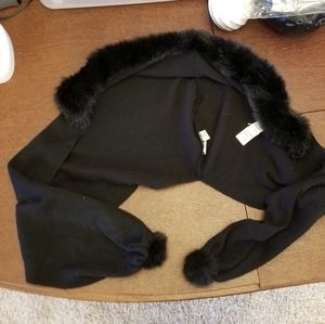 NWT Vintage Nordstrom Hooded Shawl/Wrap Faux Fur Trim Black